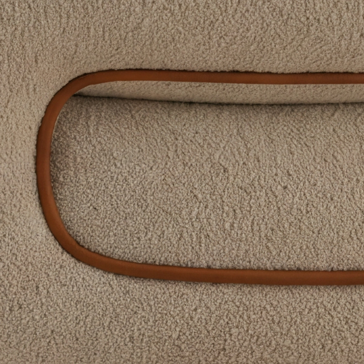 Close-up of the contrast piping around the Anello arm opening