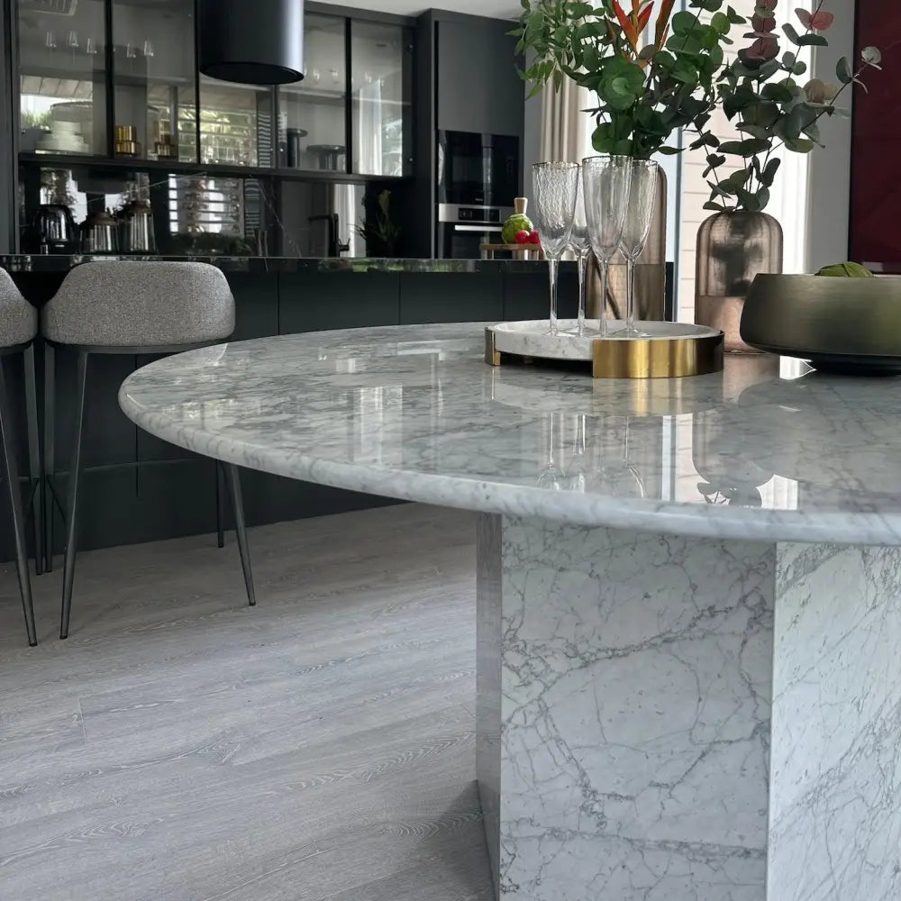 Sculptural marble base of Epico dining table – Casa Di Andi